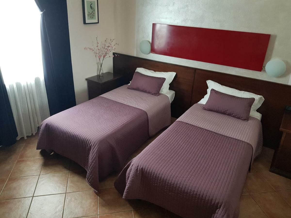 Hotel La Pendola Ozzero Eksteriør billede